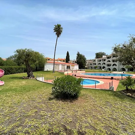 Twins 3 With Pool By Homing